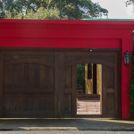 Airport Rio Segundo Studio Bed & Breakfast Alajuela Luaran gambar